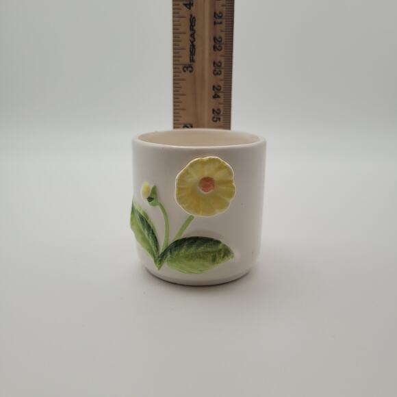 Vintage Yellow 3D Flower Trinket Pot 2″ Cottagecore Décor - Picture 7 of 7